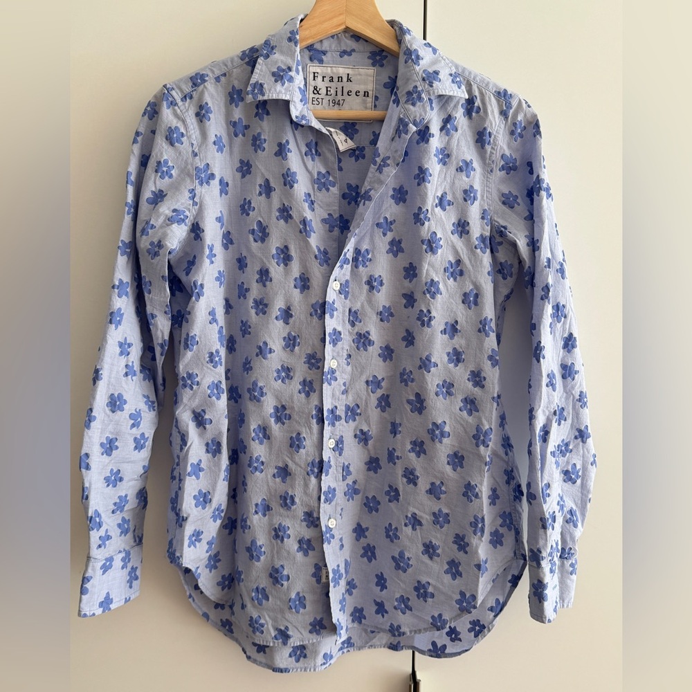 Frank & Eileen Blue Floral Button-Down Shirt S
